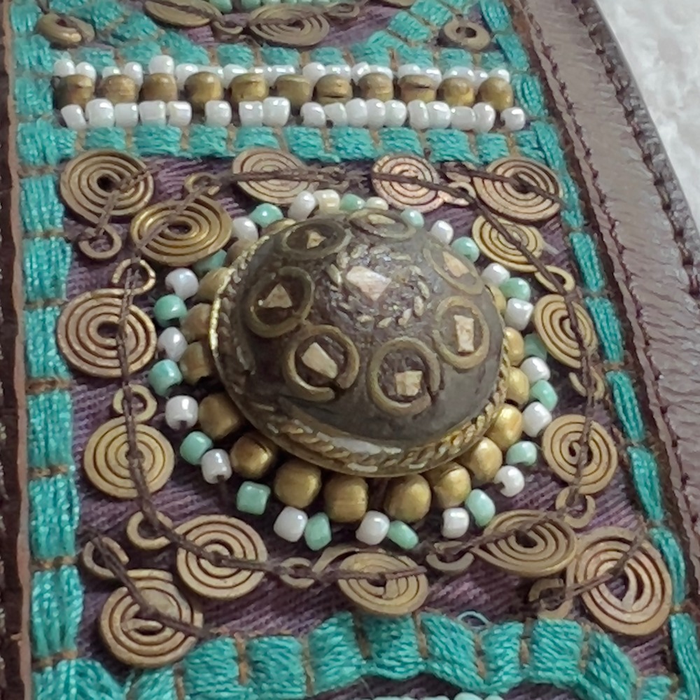 Chicos Turquoise Beaded Thick Leather Belt Womens Sz L Brown Boho Medallion - Picture 5 of 10